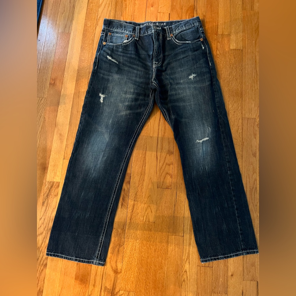 American Eagle men’s jeans